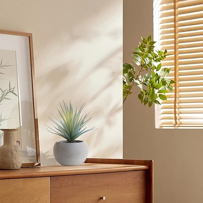 Jahe Agave Artificial Plants, Matte Pot Mini Artificial Plants Indoor, 8.07 in Faux Agave Plant UV Resistant Gray Cement Pot, Perfect for Bathroom Living Room Study Desk Decor, Ideal as a Gift, 2 Pcs