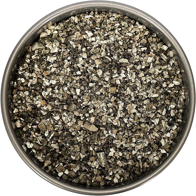 Horticultural Organic Vermiculite by GARDENERA - (Made in Ukraine) - Medium Grade - Natural Soil Additive for Potted Plants, Orchids, Hydroponics, Terrariums (2 Quart)