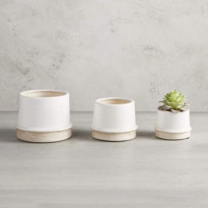 47th & Main Modern Ceramic Planter Pot, Medium, White