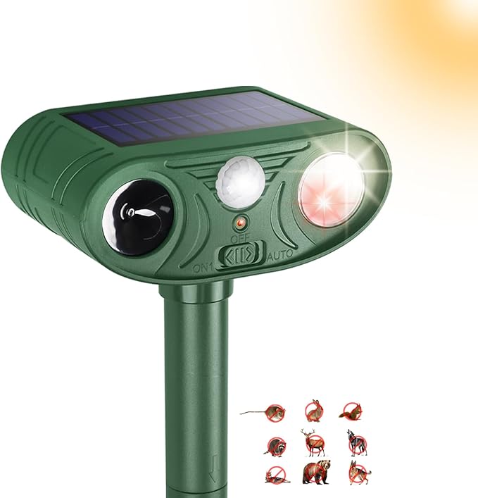 Solar Ultrasonic Animal Repellent Outdoor with Motion Sensor Strobe Light Deer Repellent Devices for Squirrel Rats Snakes Rabbit 25KHZ Silent Deterrent Dual Mode Yard Garden Lawn Pest Control 1PC