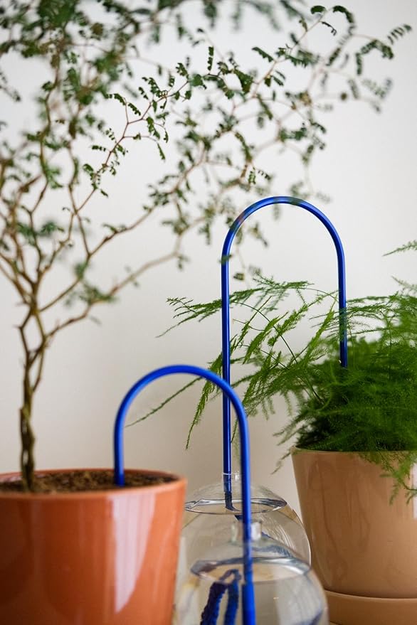 Beautiful Self-Watering Wick System for Effortless Plant Care, Automatic Drip Irrigation, Sustainable & Stylish Scandinavian Design, Ideal for House Plants (S, Klein Blue)