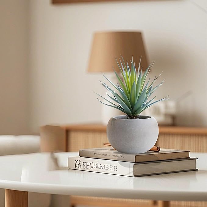 Jahe Agave Artificial Plants, Matte Pot Mini Artificial Plants Indoor, 8.07 in Faux Agave Plant UV Resistant Gray Cement Pot, Perfect for Bathroom Living Room Study Desk Decor, Ideal as a Gift, 2 Pcs