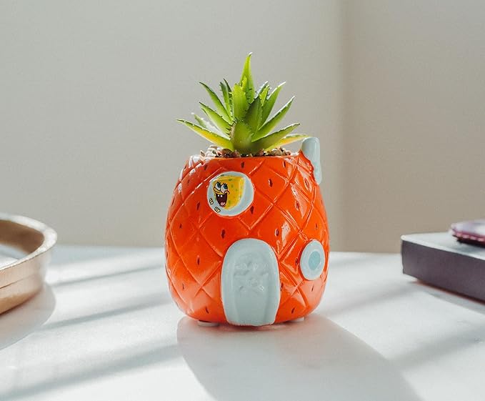Silver Buffalo Nickelodeon's SpongeBob's Pineapple House Decorative Artificial Faux Greenery Plant in Ceramic