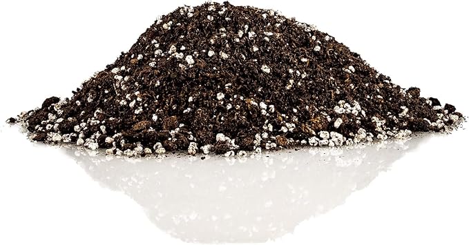 Gardenera Premium Apricot Potting Soil Mix - Ideal Nutrient Blend for Growing Robust, Flavorful, and Bountiful Apricots - 1 Quart