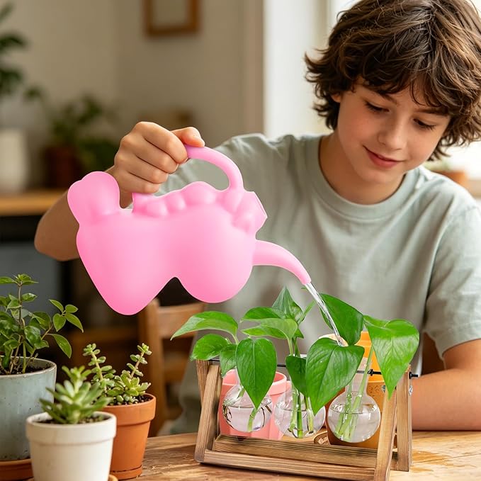 XXXFLOWER Unicorns Indoor Watering Can, 1 L Cute Animal Water Cans, Novelty Unicorns Shape Watering Pot for Office House Indoor Garden（Pink）