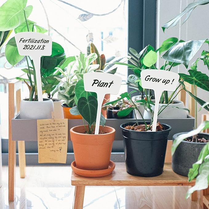KINGLAKE GARDEN Plastic Plant Labels 10.4 inch 30 Pack Outdoor Garden Tags Thick Garden Labels,Waterproof Sturdy Nursery Markers,Strong Large Plant Markers for Vegetable Plants,Fruits,Flowers