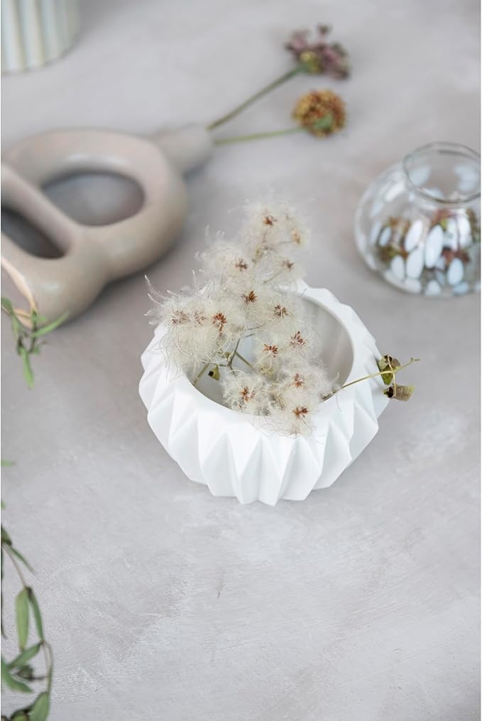 Bloomingville White Fluted Stoneware Flower Pot