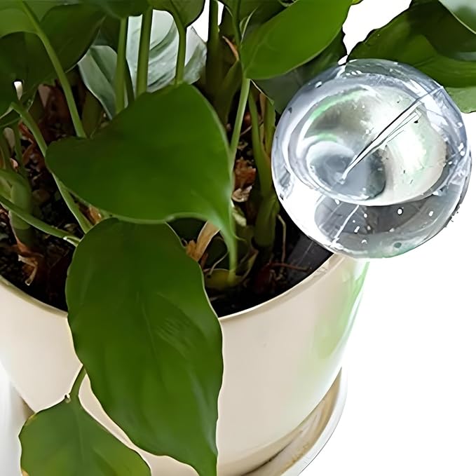 Plant Watering Globes, 2Pcs Plastic Plant Automatic Water Bulbs Flower Self Feeder Balls Irrigation Device Auto Waterer Planter Insert Stakes for Indoor Outdoor Garden Potted