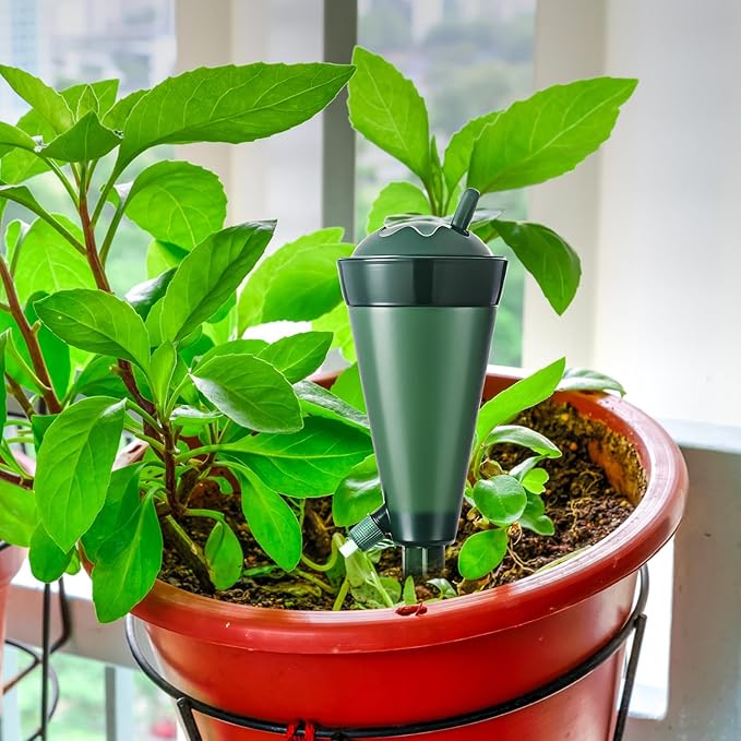 Baderke 8 Pcs Plant Self Watering Spikes Devices Automatic Plant Watering Globe Self Watering Planter Insert Stakes for Indoor Outdoor Garden Houseplant(Green)