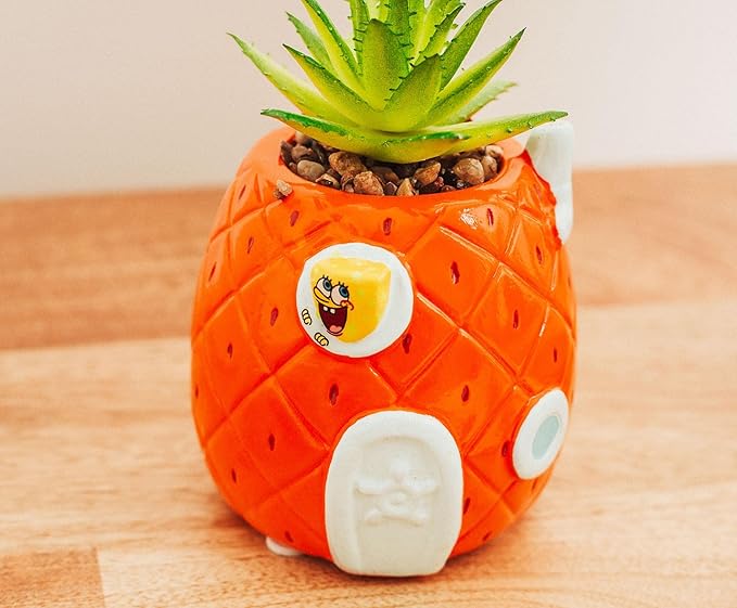 Silver Buffalo Nickelodeon's SpongeBob's Pineapple House Decorative Artificial Faux Greenery Plant in Ceramic
