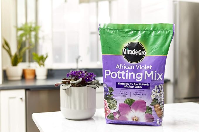 Miracle-Gro African Violet Potting Mix, 8 qt.