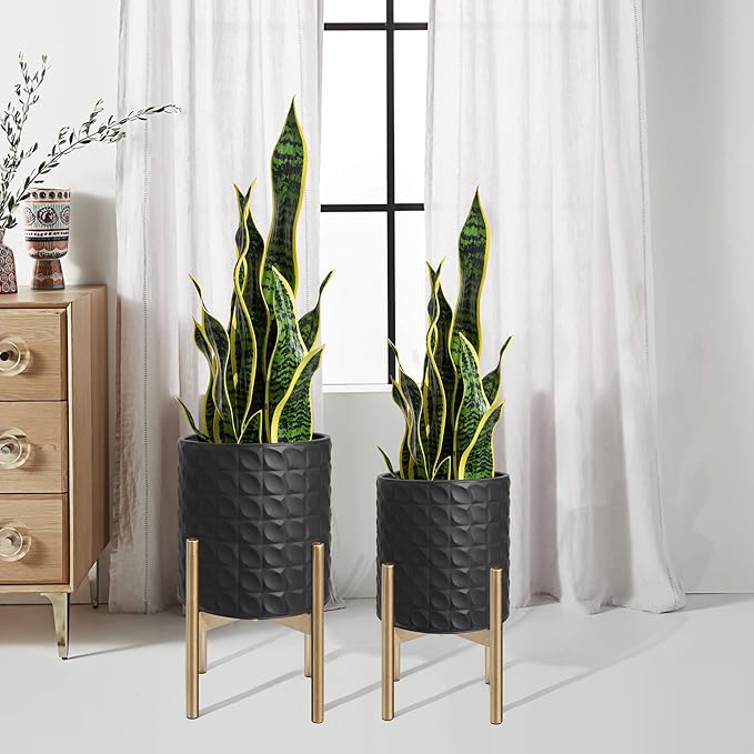 Oakrain Planters for Indoor Plants, Set of 2 Decorative Metal Planter Pots, Mid Century Modern Planter with Stand for Living Room, Office, Garden or Balcony, Textured Black, 8"&10"