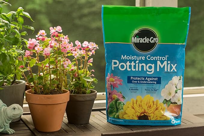 Miracle-Gro Moisture Control Potting Mix - Plant Soil for Container Plants, Protects Against Over- and Under-Watering, 16 qt. (2-Pack)
