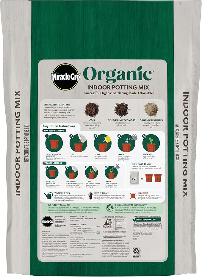 Miracle-Gro Organic Indoor Potting Mix - Protects Against Over and Under Watering, Planting Soil for Indoor Container Plants, Houseplants and Starter Plants, OMRI Listed, 8 qt.