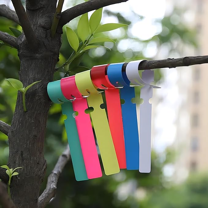 200Pcs Yellow Plant Labels Plant Tags Wrap Around Hanging Tags Adjustable Outdoor Nursery Garden Labels Sun-Proof Reusable Tree Markers with 2pcs Waterproof Permanent Marker Pen