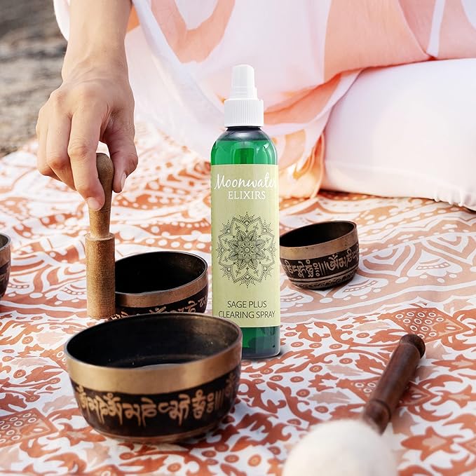 White Sage Energy Cleansing Smudge Stick & Spray for Negative Energy Removal, Reiki and Quartz Charged, Full Moon Enhanced, Aura Healing, Space Clearing, Spiritual Defense, Protection (8oz)