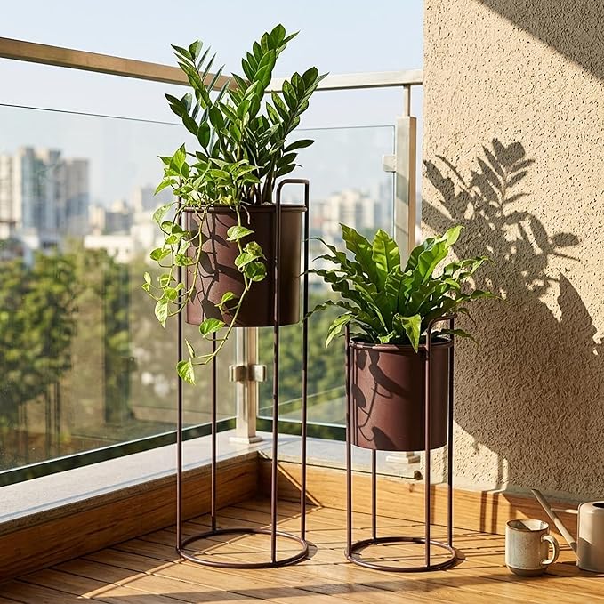 TRIROCKS Set of 2 Planters with Stand Large Metal Planter for Indoor Plants 28 &18" H Plant Pots for Living Room Corner Kitchen Office Garden Balcony Patio Decor(Brown)