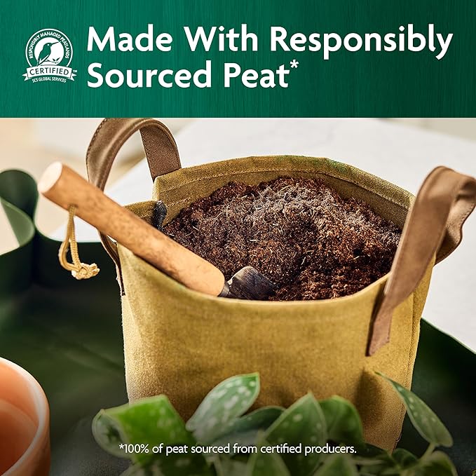 Miracle-Gro Organic Indoor Potting Mix - Protects Against Over and Under Watering, Planting Soil for Indoor Container Plants, Houseplants and Starter Plants, OMRI Listed, 8 qt. (2-Pack)
